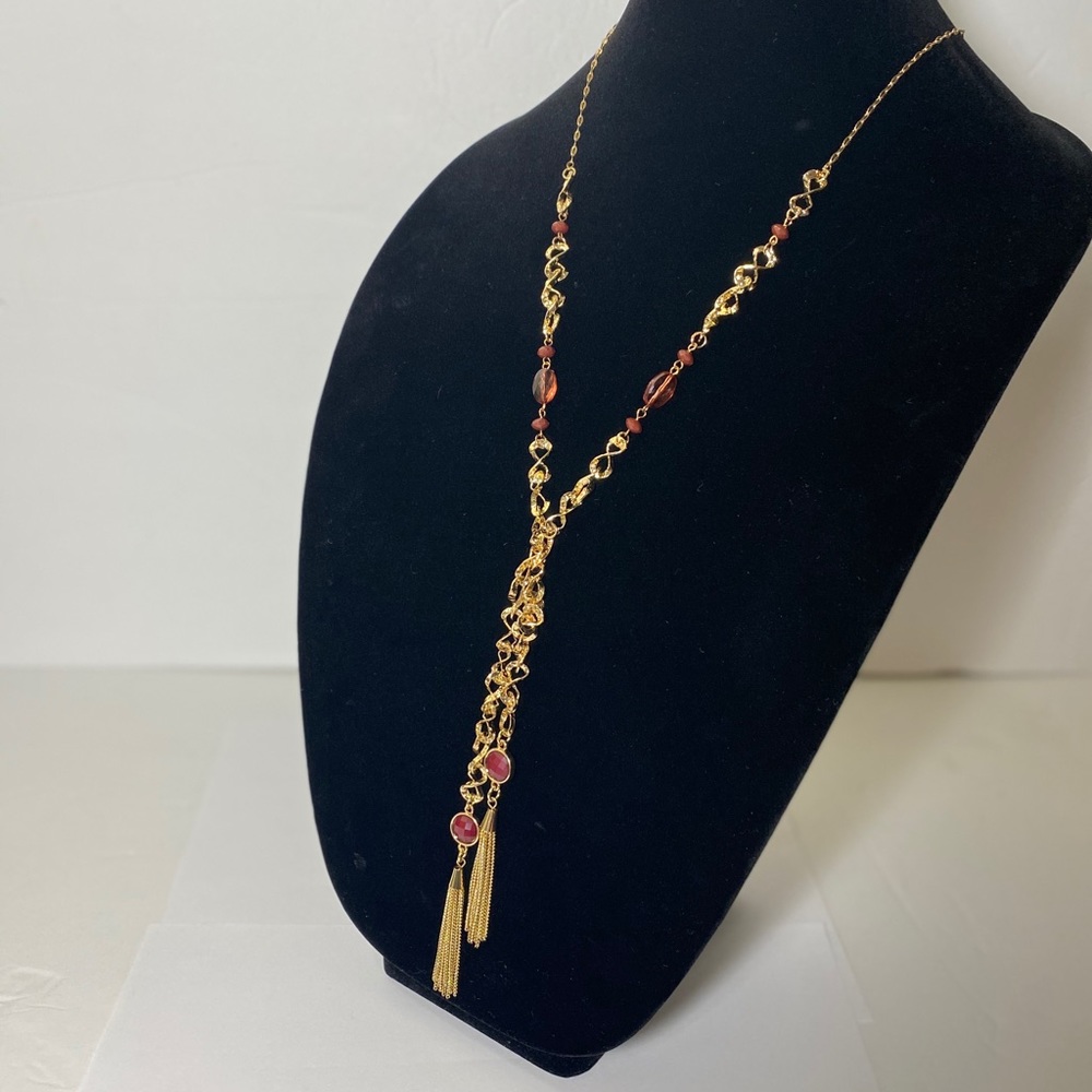 golden twists with Burgundy beads necklace - Picture 5 of 8